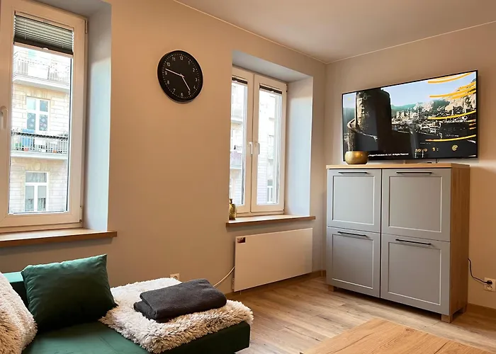 Kawalerka W Miescie 65 ウッチ